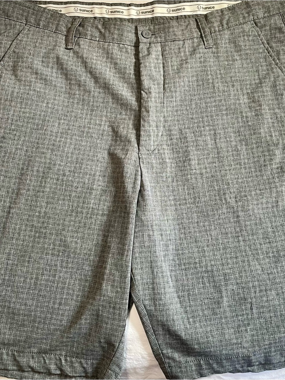 NWOT Sunice Gray Crosshatch Performance Stretch Golf Shorts